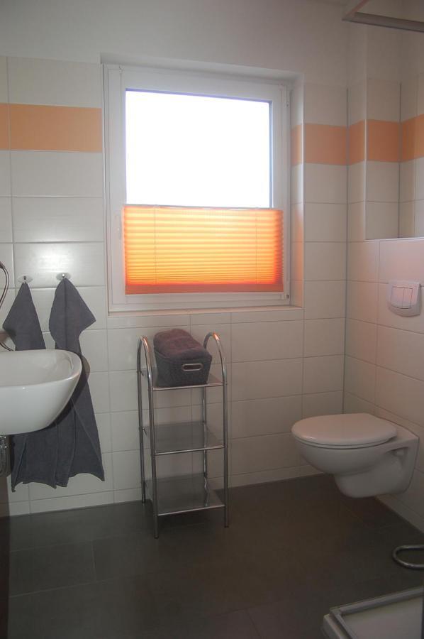 Behagliches Ferienhaus Zaunkoenig -Mit Kamin Und Sauna Tanne Esterno foto