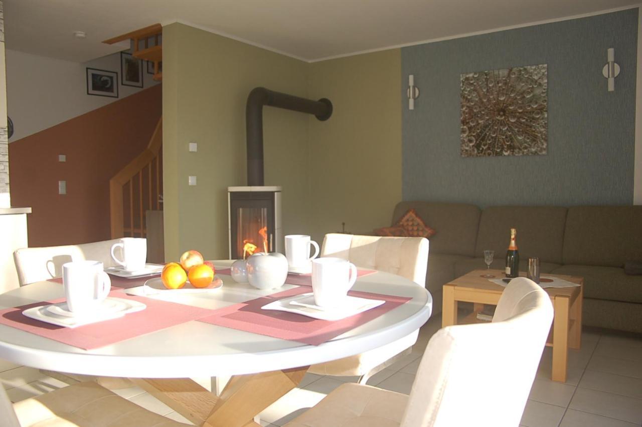 Behagliches Ferienhaus Zaunkoenig -Mit Kamin Und Sauna Tanne Esterno foto